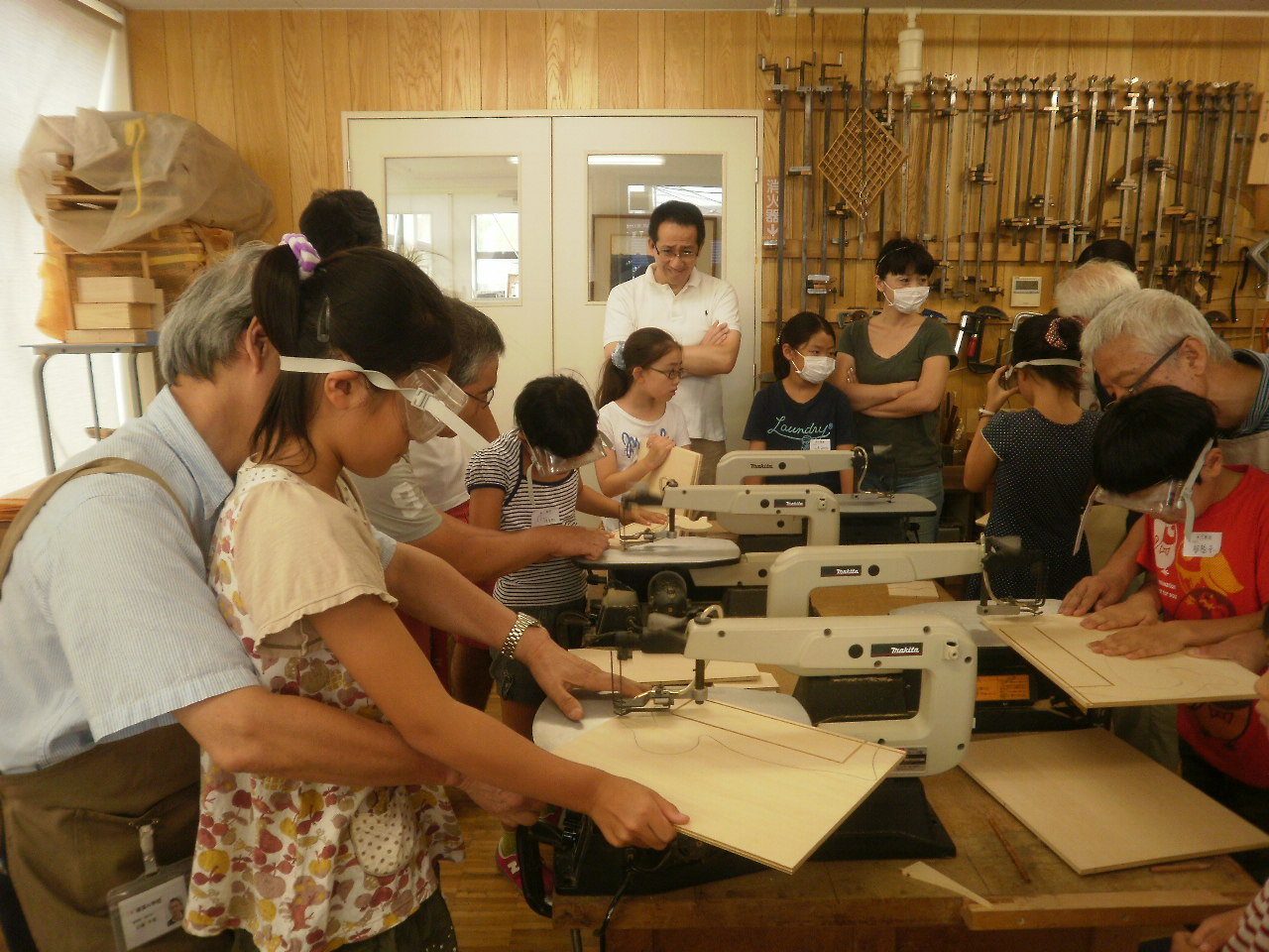 親子木工教室１.JPG