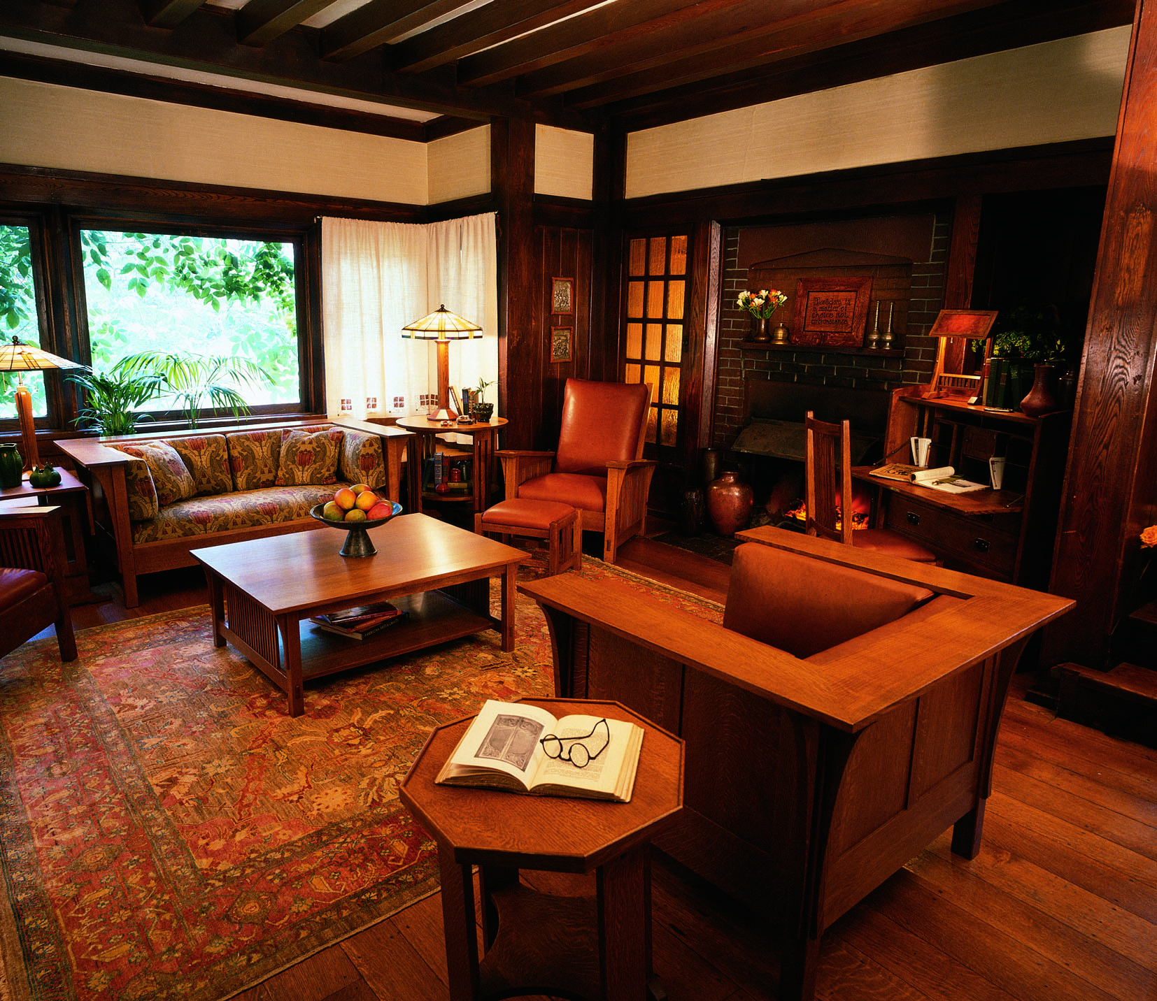 Stickley スティックレー　センターテーブル　48万　横浜ダニエル　名作 フランク・ロイド・ライトも愛した、スティックレーの家具